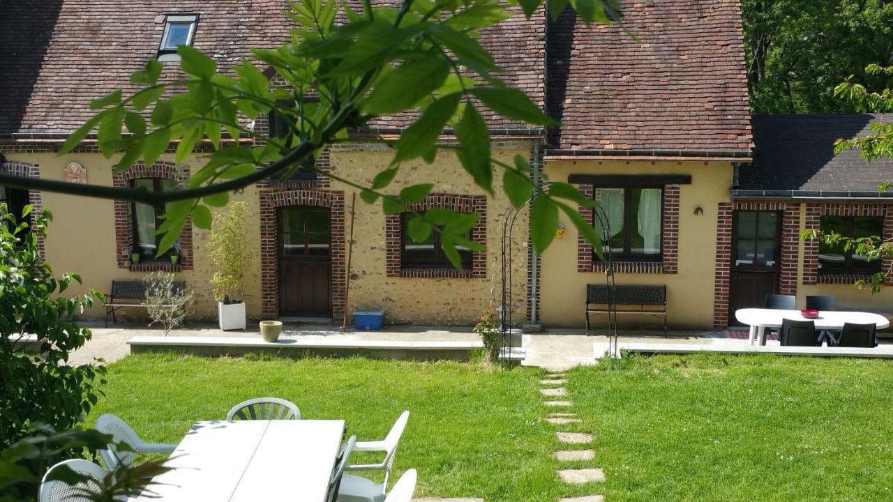 La Maison Lierue Fretigny Exterior photo